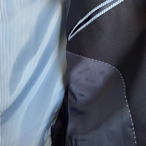 TOMMY HILFIGER 100% Worsted Wool Men's Blazer/ Jacket Size 44R - Picture 9 of 12